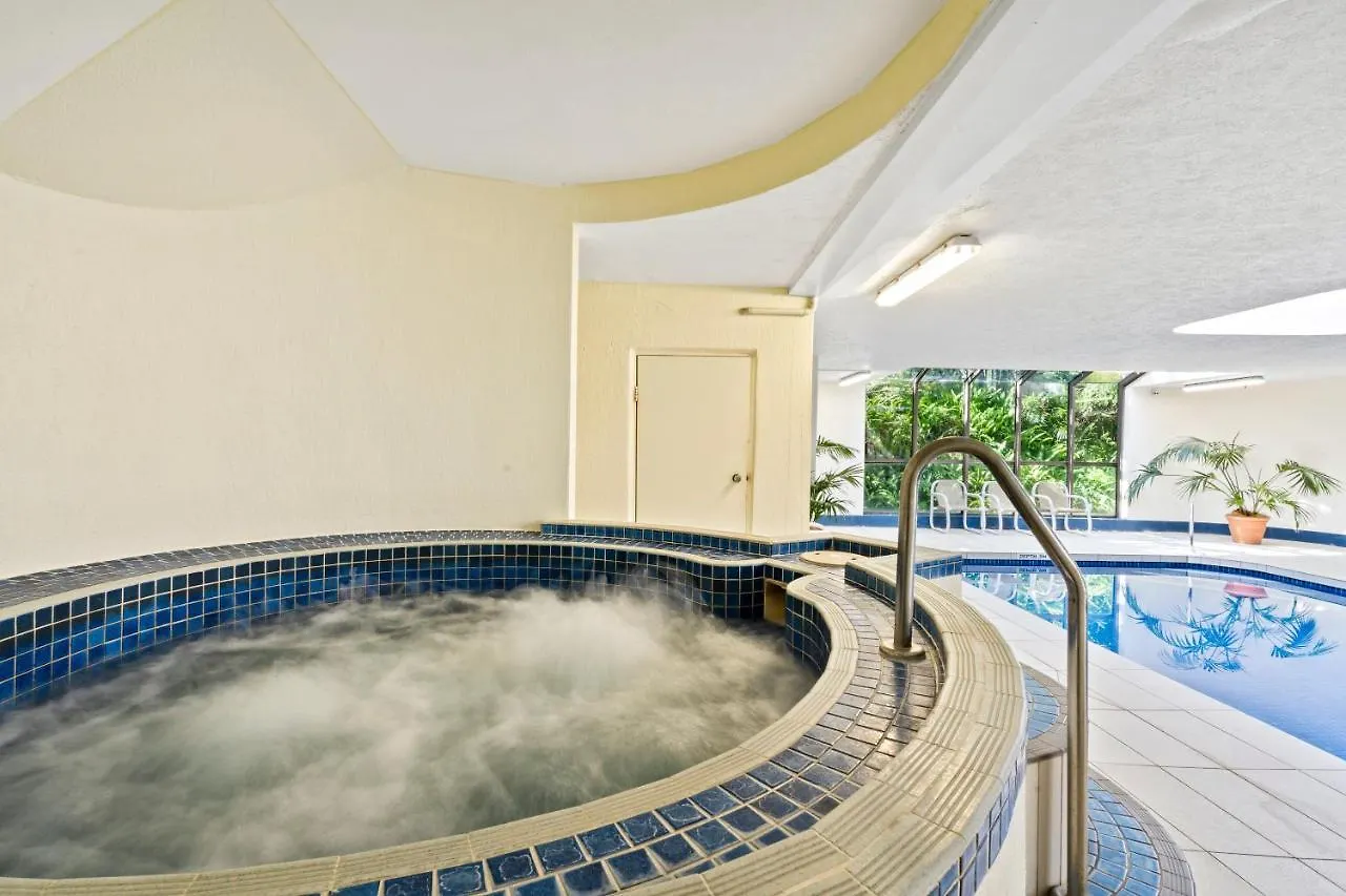 Coco Bella Retreat In Central Surfers - Sleeps 6-8 Gold Coast